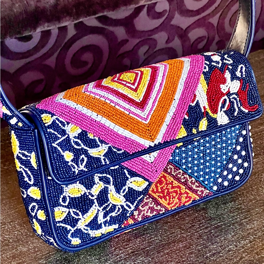 🌺🎉HP🎉🌺 NWOT Staud Beaded Tommy Shoulder Bag Patchwork Foulard 🌟Rare Find🌟 - Picture 4 of 16
